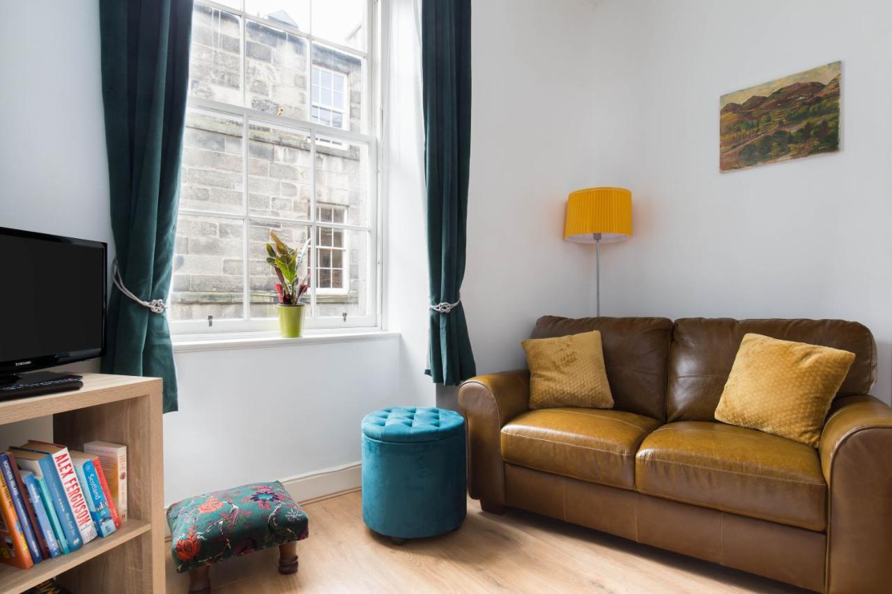 Stockbridge Two Bedroom Apartment Edinburgh Bagian luar foto