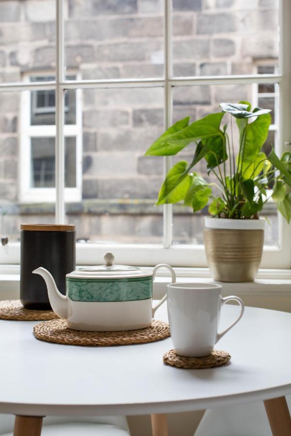 Stockbridge Two Bedroom Apartment Edinburgh Bagian luar foto